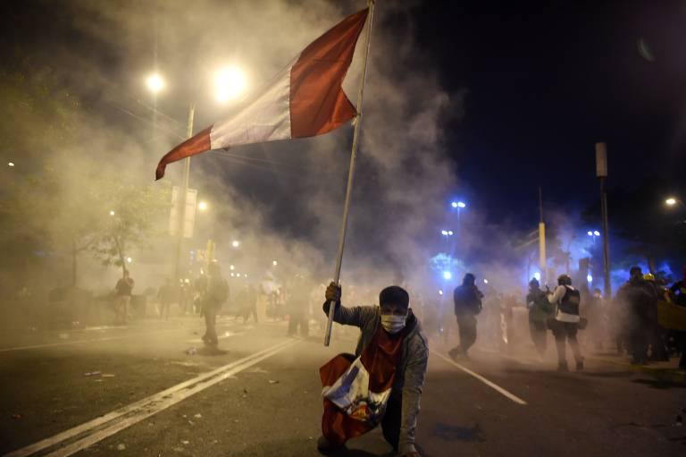 Protesto no Peru em 15 de novembro