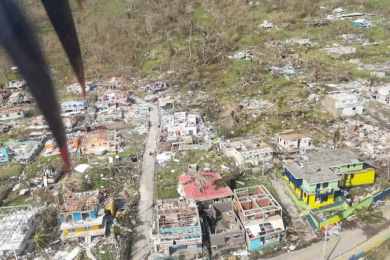 Furacão Iota destrói 98% da infraestrutura da ilha de Providência, na Colômbia