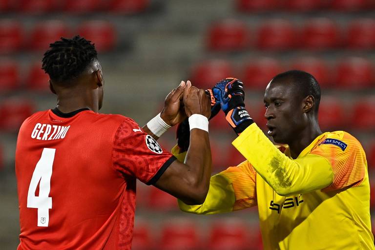 Alfred Gomis substituiu Mendy no Rennes; a França tem a liga com mais goleiros negros na elite europeia
