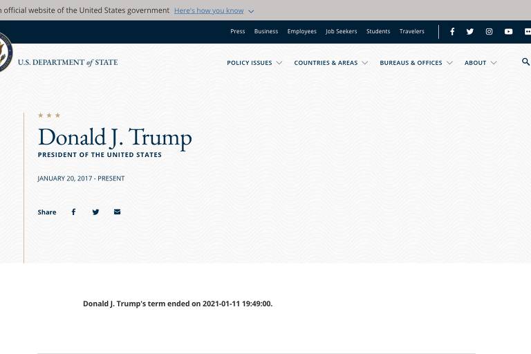 Captura de tela da biografia de Donald Trump no site do Departamento de Justiça afirma que mandato acabou nesta segunda-feira (11)