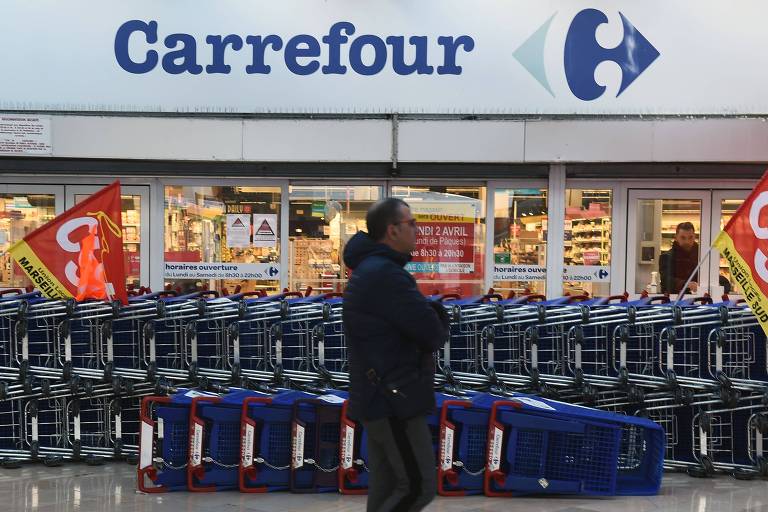 França emite não 'claro e definitivo' sobre aquisição do Carrefour