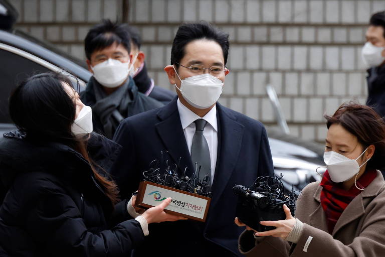 Vice do conselho da Samsung é condenado a 30 meses de prisão por suborno