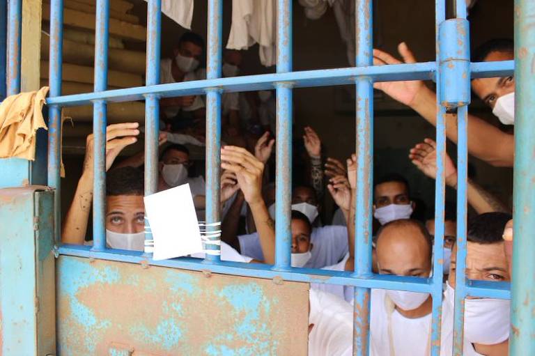 Cela superlotada no Centro de Detenção Provisória de Limeira, em SP