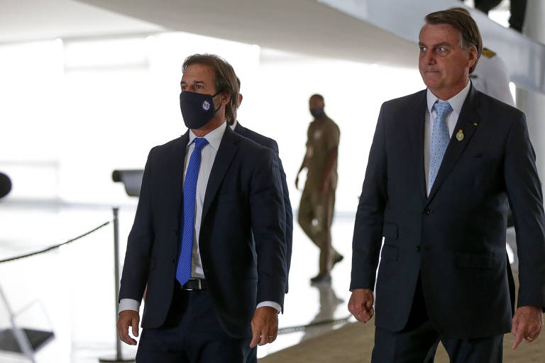 Bolsonaro e presidente argentino se desentendem em reunião do Mercosul