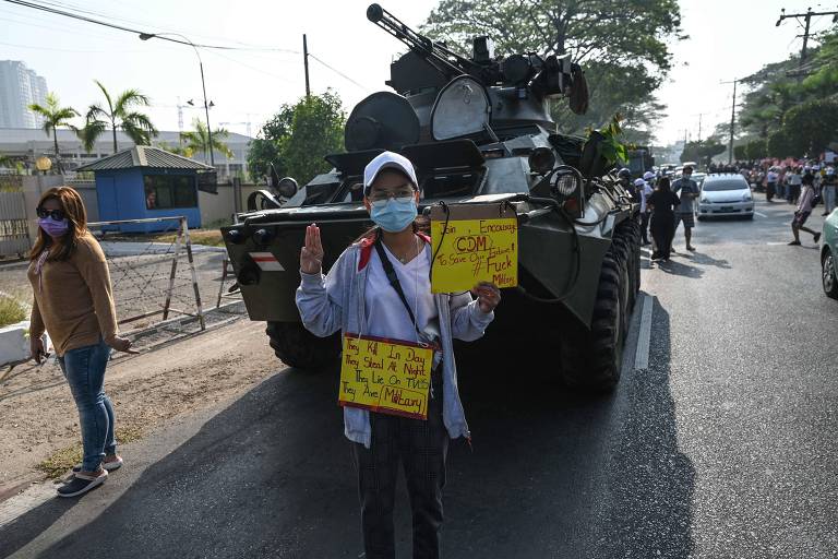 Mianmar registra atos menores após Exército enviar tropas para reprimir protestos