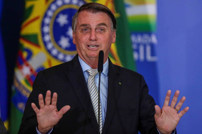 Bolsonaro prepara pronunciamento para defender isenção de diesel e criticar lockdown