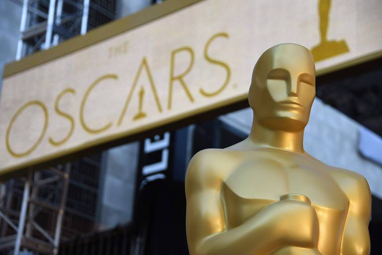 Decoração que imita a estatueta do Oscar em cerimônia de 2016