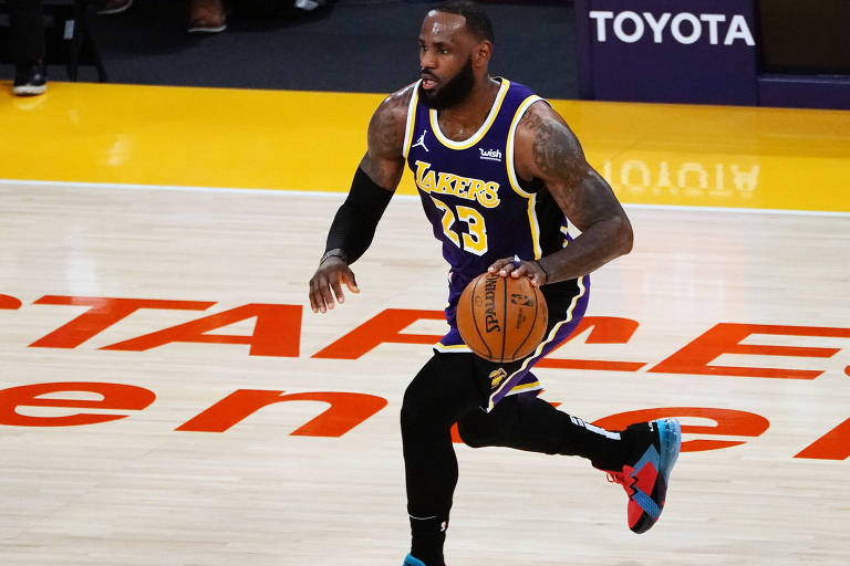 LeBron James lidera geração de atletas donos de equipes