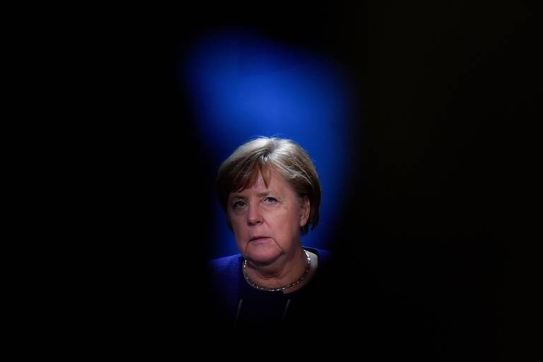 Mea-culpa de Merkel sobre lockdown desvia a atenção em ano eleitoral