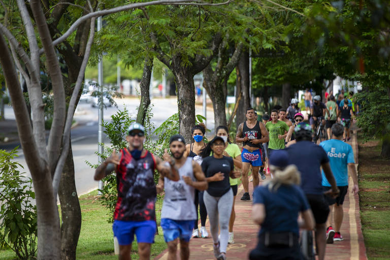 Leitor critica aglomeração na avenida Sumaré, em São Paulo