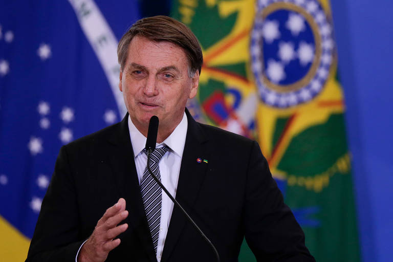 O presidente Jair Bolsonaro durante cerimônia de cumprimento aos oficiais generais promovidos, no Palácio do Planalto