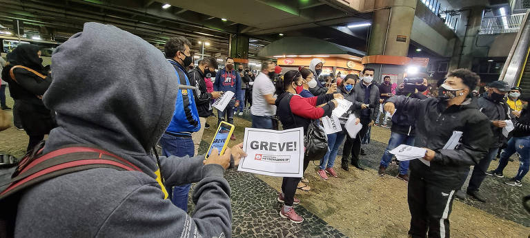 Greve no Metrô pega paulistanos de surpresa