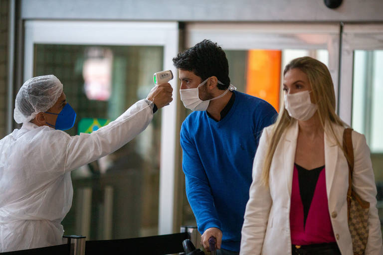 Barreira sanitária é instalada no Aeroporto de Congonhas