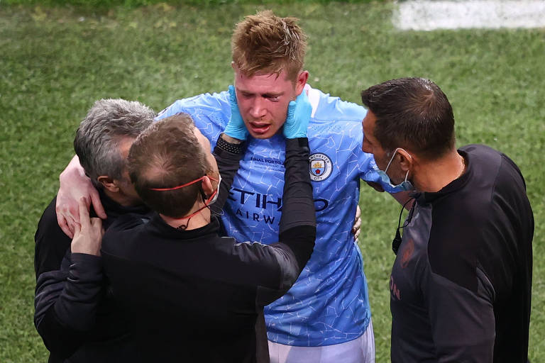 De Bruyne tem duas fraturas no rosto após choque na final da Champions