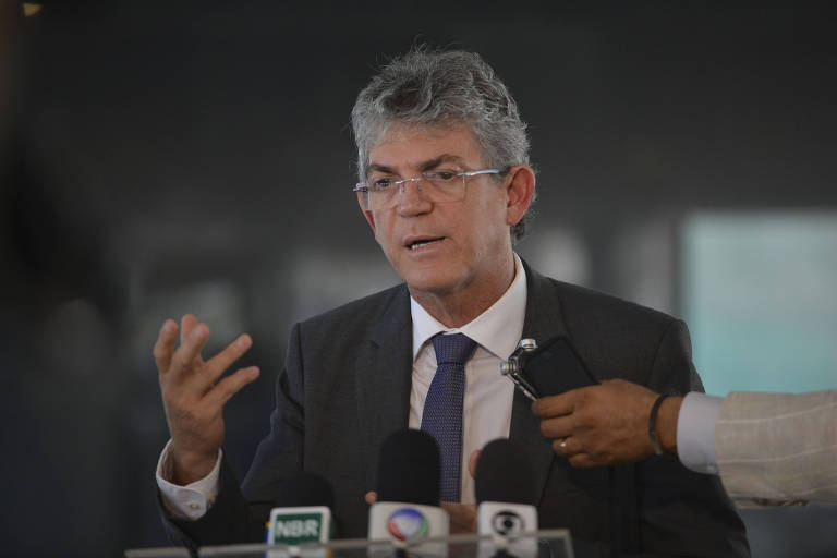 Ricardo Coutinho, ex-governador da Paraíba, negocia volta ao PT