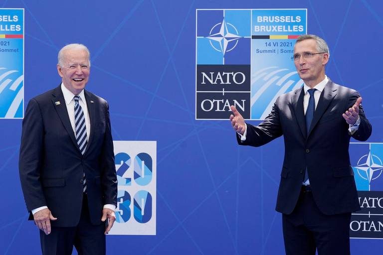 Joe Biden com o secretário-geral da Otan, Jens Stoltenberg, no quartel-general da entidade em Bruxelas
