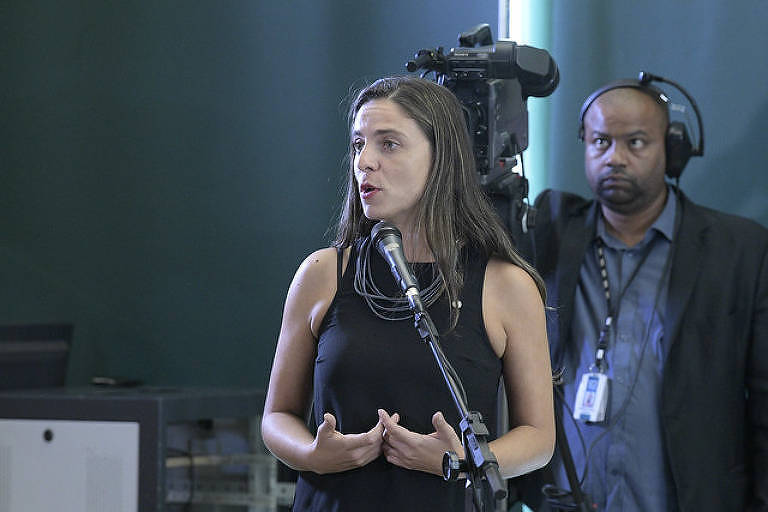 Deputada Fernanda Melchionna (PSOL-RS) durante evento no Senado