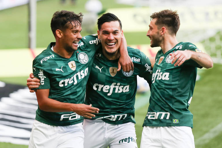 Palmeiras contou com os retornos de Gustavo Gómez e Matías Viña da Copa América