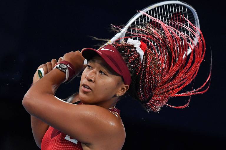 Queridinha do Japão, Naomi Osaka vê sonho olímpico no tênis sucumbir a pressão