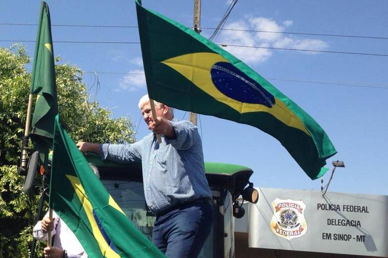 Caminhoneiros agora se dividem sobre apoio aos protestos no dia 7 de setembro