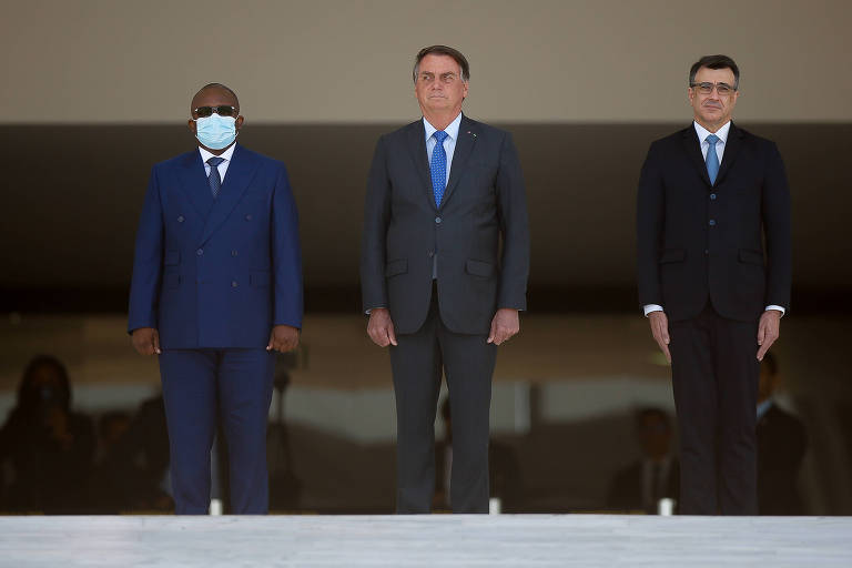 Bolsonaro recebe presidente da Guiné-Bissau em Brasília 