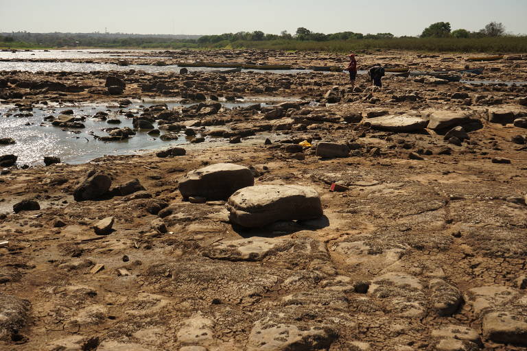 Seca no rio Paraguai