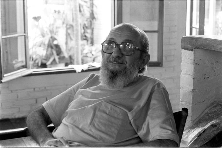 Filme com Wagner Moura sobre Paulo Freire em Angicos tem roteiro finalizado