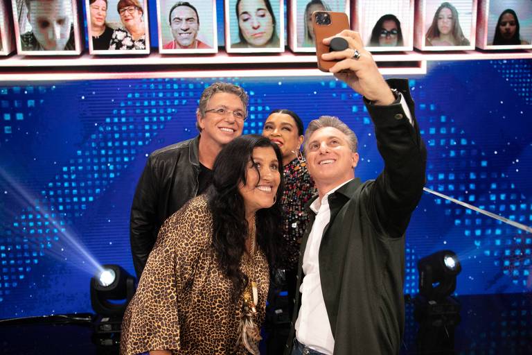 Boninho, Regina Casé, Preta Gil e Luciano Huck