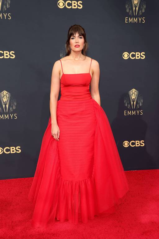 Confira os looks do tapete vermelho do Emmy 2021