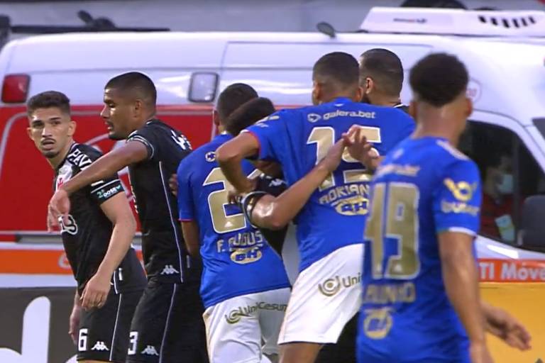 Erro no placar de Vasco x Cruzeiro leva Globo a rediscutir volta presencial de narradores