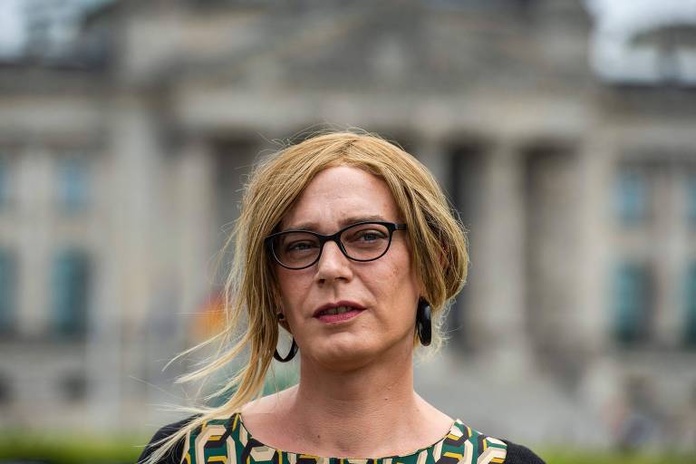 Alemanha elege primeiras deputadas trans, negra e com deficiência