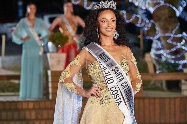 Miss SC quer inspirar meninas após ser 1ª negra a triunfar: 'Estou onde mereço'