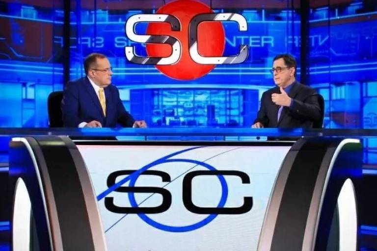 Paulo Soares (à esq.) e Antero Greco na bancada do SportsCenter, da ESPN