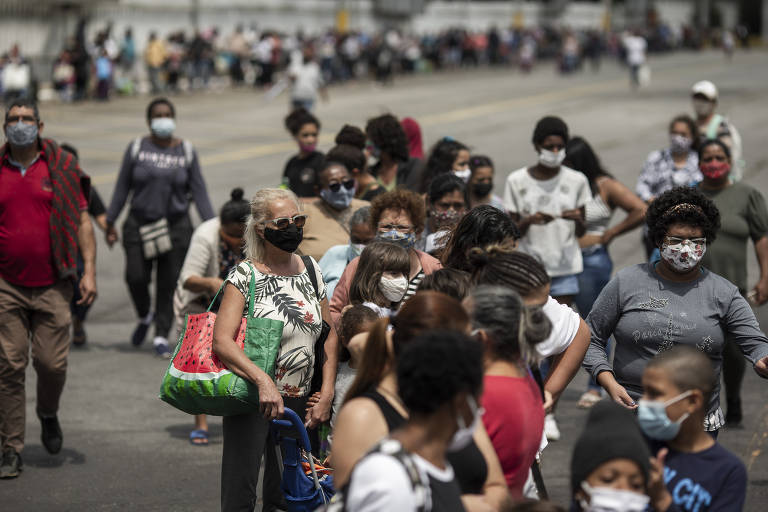 Feira de alimentos na Ceagesp