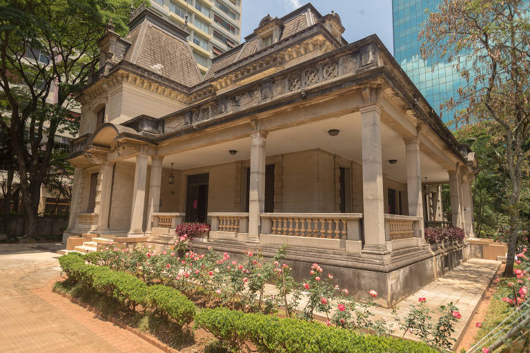 Veja fotos da restauração da Casa da Rosas, na avenida Paulista