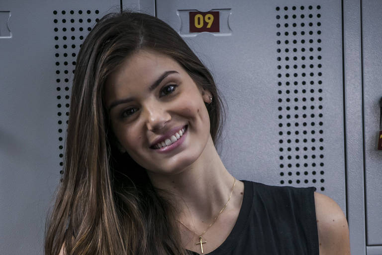 Camila Queiroz foi do céu ao inferno como Angel de 'Verdades Secretas'