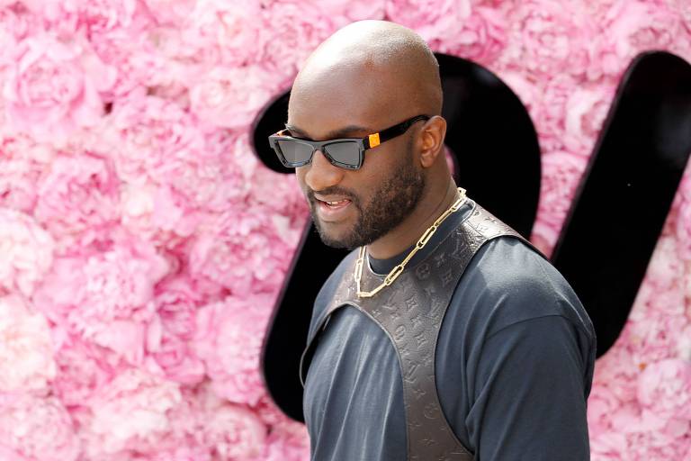 O estilista Virgil Abloh, diretor criativo de moda masculina da Louis Vuitton
