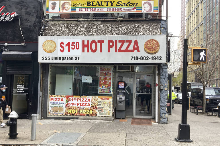 A pizza de US$ 1 é a mais recente vítima da inflação nos EUA