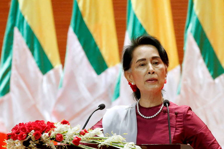 Suu Kyi, líder civil de Mianmar deposta pela ditadura, é condenada a mais 4 anos de prisão