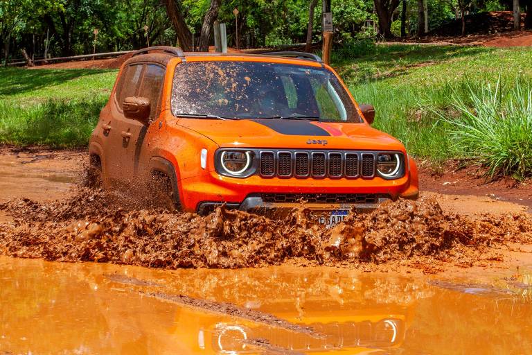 Jeep busca pessoa para ganhar R$ 150 mil e viajar pelo Brasil de carro por um ano