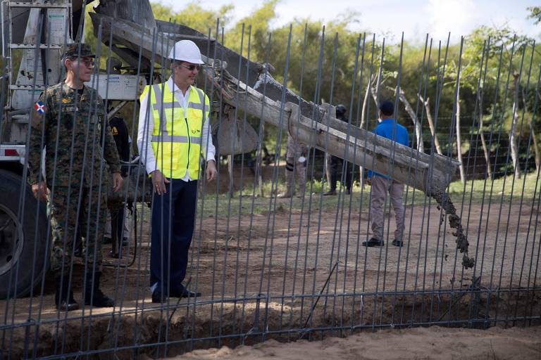 República Dominicana começa a construir muro na fronteira com o Haiti