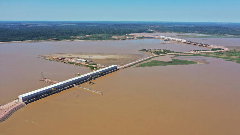 Parte da usina hidrelétrica de Jirau, em Rondônia