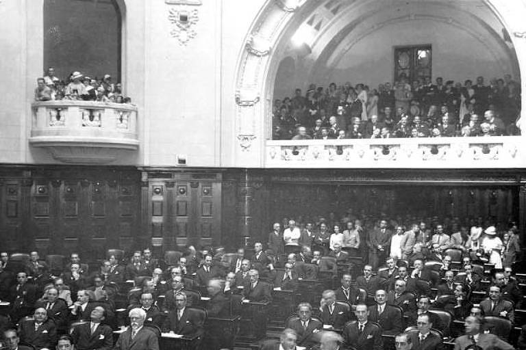 Modelo para eleição ao Legislativo completa 90 anos ainda sob disputa