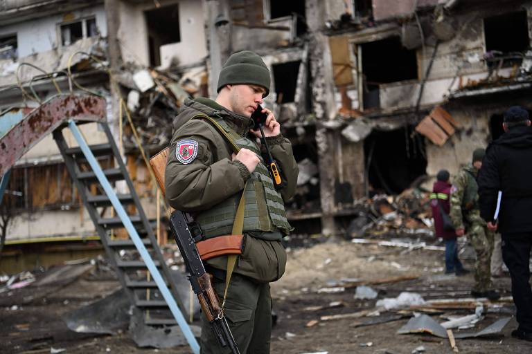 Invasão da Ucrânia tem semelhanças com guerras recentes, da Bósnia ao Iraque