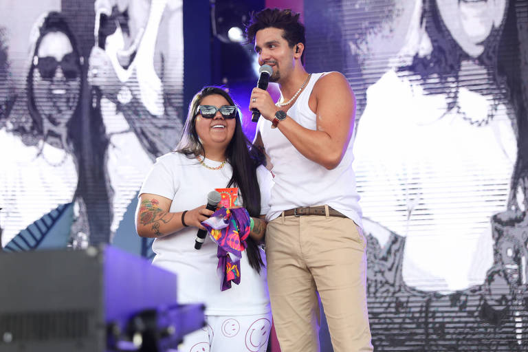 Luan Santana canta de sertanejo a rock em festa de Carnaval em São Paulo