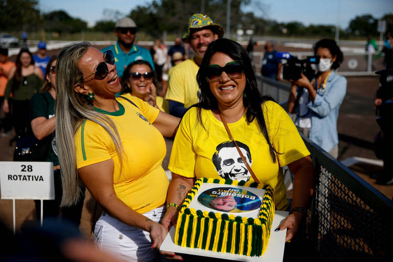 Ameixa e abacaxi: o pior dos bolos para o pior dos presidentes