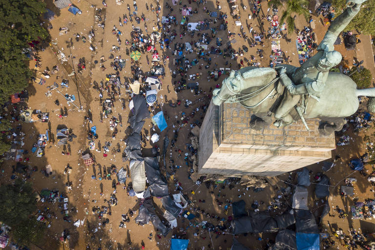 Política brutal na cracolândia pune usuário e perpetua dependência, diz Fabio Assunção