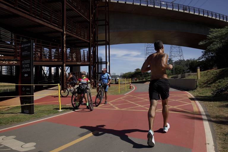 Governo de SP frustra pedestres e ciclistas com interdição no Parque Linear Bruno Covas