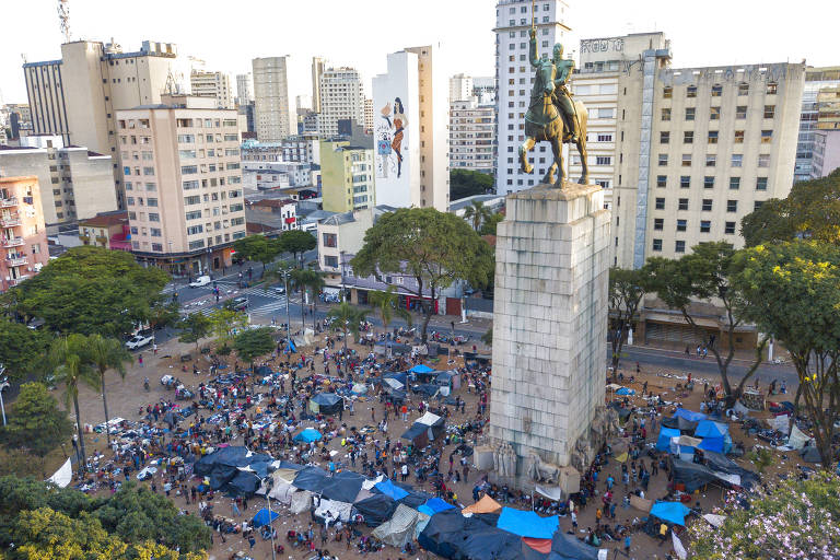 Imagem aérea da Praça Princesa Isabel onde se encontra o novo local do fluxo da cracolândia