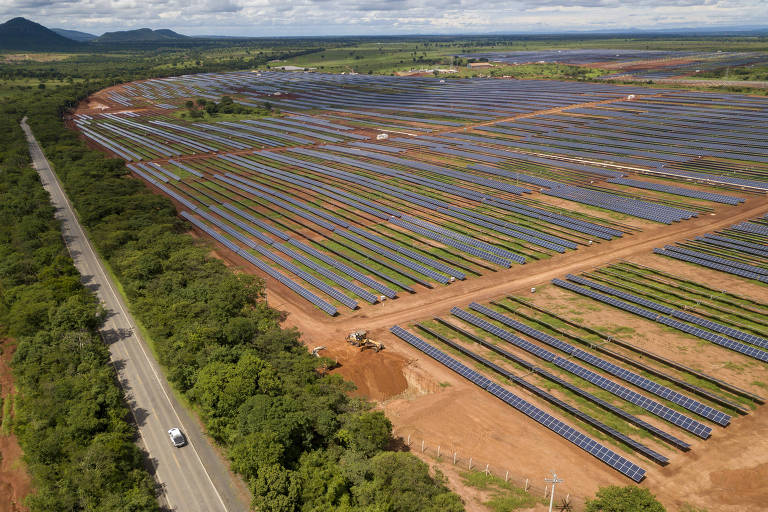 Aneel vai fiscalizar empresas de assinatura solar que anunciam conta de luz mais barata